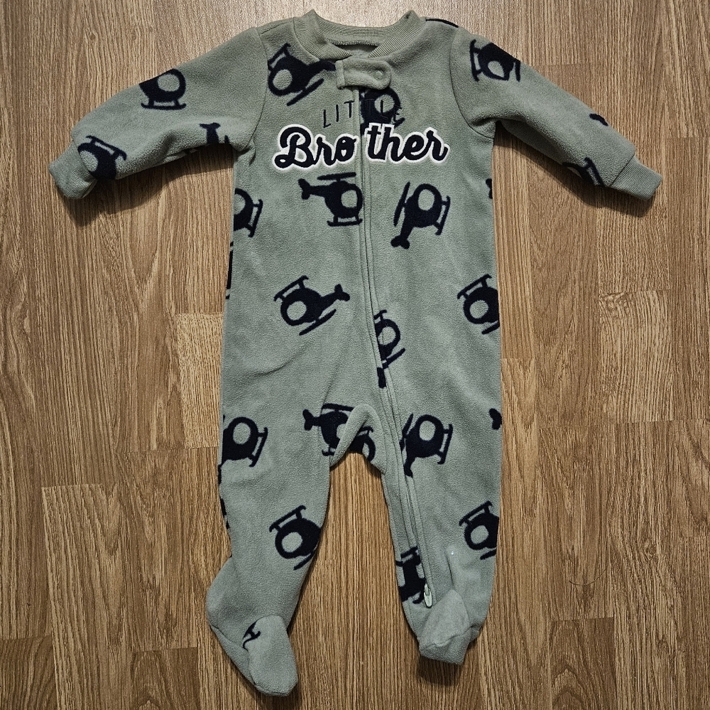Carter's Little Brother Green and Navy Footie Size 6 Months